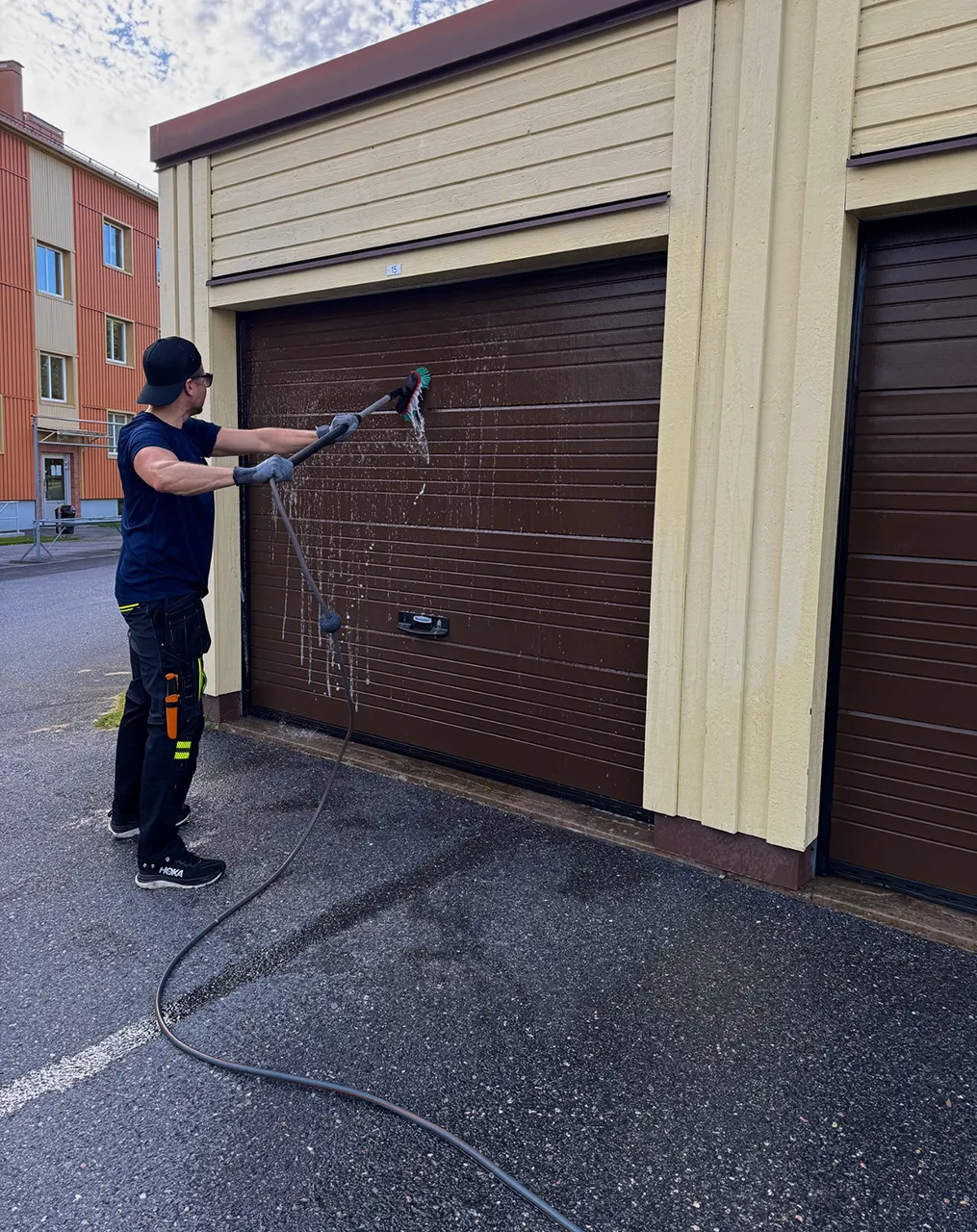 Clean Circle - Experter på fasad- och garagetvätt
